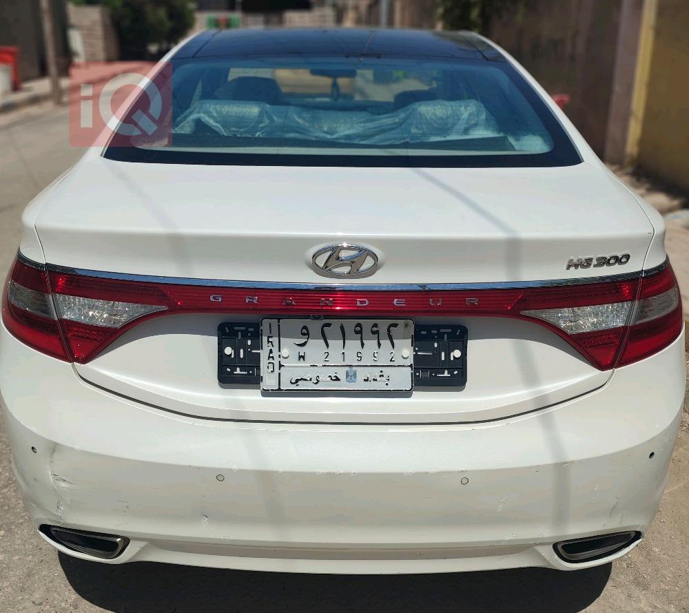 هيونداي أزيرا